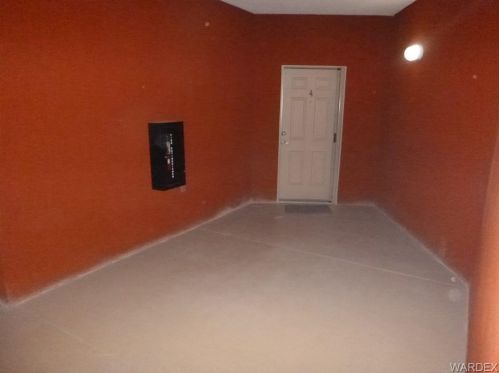 251 Moser Ave, Bullhead City, AZ 86429-5240