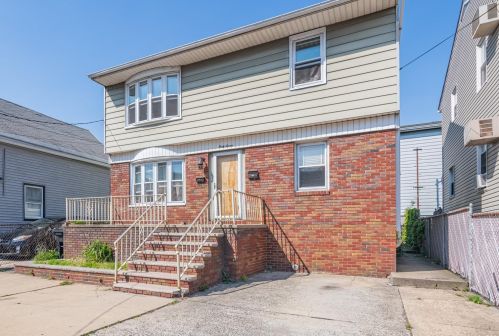 47 14th St, Bayonne NJ  07002-3508 exterior