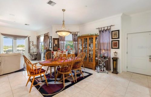 705 Shakett Creek Dr, Nokomis FL  34275-2252 exterior