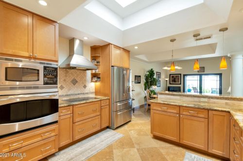 10472 Fanfol Ln, Scottsdale, AZ 85258-6029