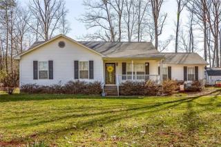1003 Woodhaven Trl, Footsville, NC 27055-8160