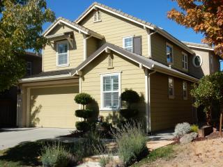 931 Campfire Cir, Rocklin, CA 95765-5346