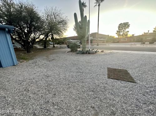 110 Montego Dr, Tucson AZ  85710-1315 exterior