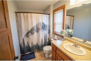 1772 Ponderosa Ln, New Johannesburg WI  54017-6626 exterior