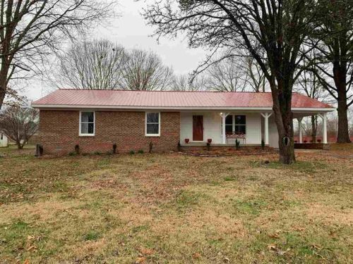 52 Southview Dr, Pinson, TN 38366-9793