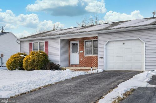 48 May Dr, Siddonsburg, PA 17019-9413