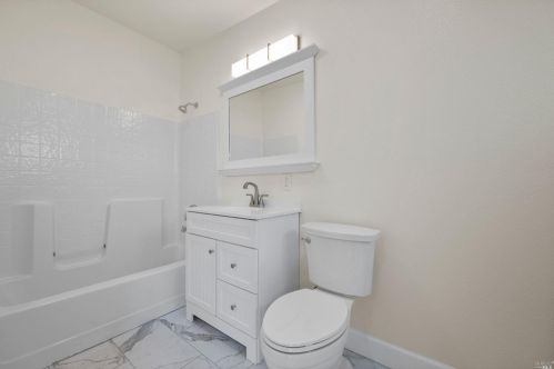 2431 Guerneville Rd, Santa Rosa CA  95403-4101 exterior