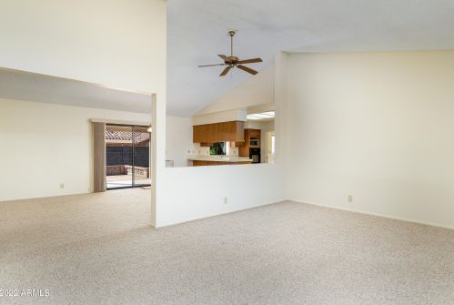 8147 Milagro Ave, Mesa, AZ 85209-5195