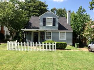 2041 Saint Charles Ave, Montgomery AL  36107-1647 exterior