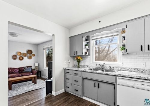 710 Minneapolis Ave, Duluth MN  55803-1815 exterior