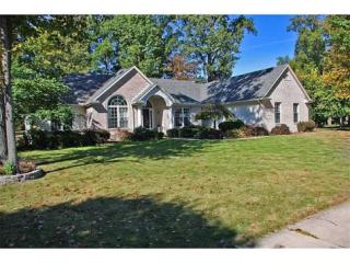 2106 Mcintosh Dr, Holland, OH 43528-7930