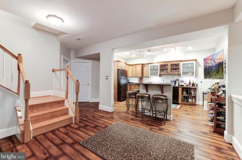 43331 Riverpoint Dr, Leesburg VA 20176-1296 exterior