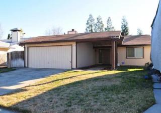 7664 Pine Valley Dr, Sacramento, CA 95828-5017