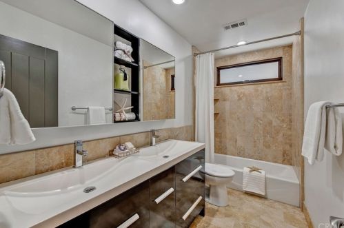 9851 Oakwood Cir, Orange CA  92861-1221 exterior