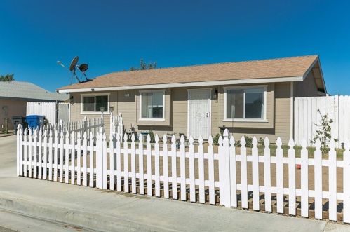 809 Sunset St, Ridgecrest, CA 93555-4938