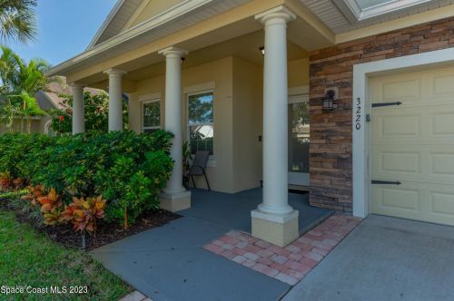 3220 Constellation Dr, Melbourne FL 32940-2365 exterior