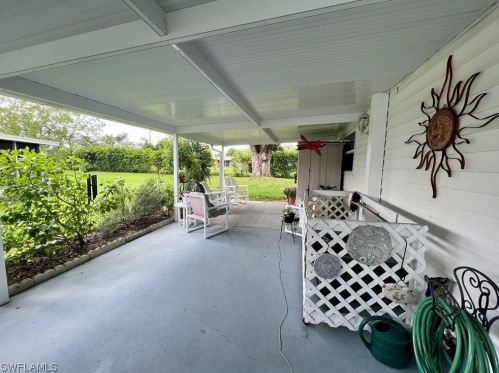 28 Desert Candle Cir, Lehigh Acres FL 33936-7362 exterior