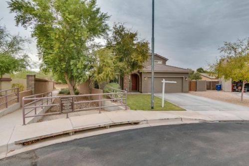 145 108 Ave, Avondale AZ  85392-3706 exterior