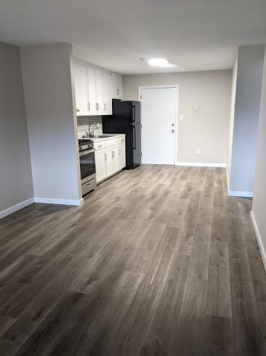 3 Lancelot Ct, Salem, NH 03079-3553