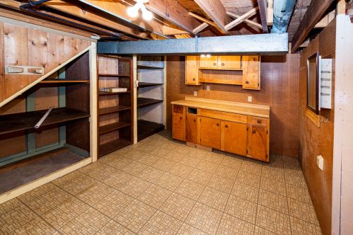 1810 Abbott Ave, Milwaukee WI 53221-3426 exterior