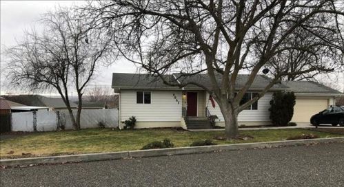 2061 Jacobson Ct, Clarkston WA  99403-1360 exterior