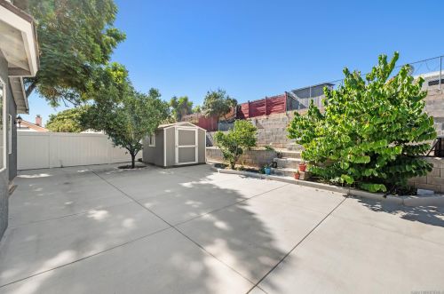 240 Ledgewood, San Diego CA 92114-7233 exterior