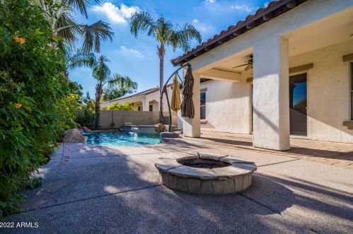 3437 Valerie Dr, Chandler AZ  85286-2371 exterior
