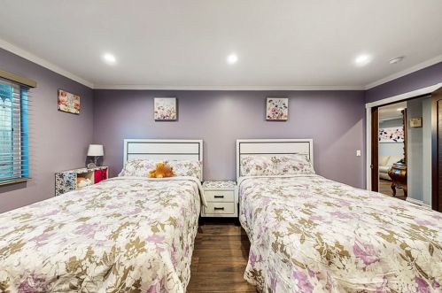 16931 Hart St, Van Nuys CA 91406-4507 exterior