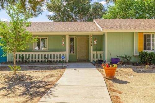 17254 Newmont Ave, Lancaster CA  93535-7429 exterior