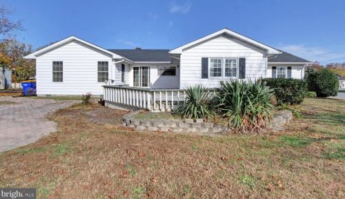407 Smith Ave, Harrington DE  19952-1226 exterior