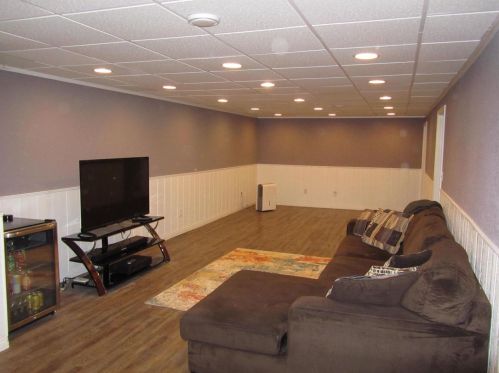 795 Pioneer Rd, Fond Du Lac WI  54935-6516 exterior