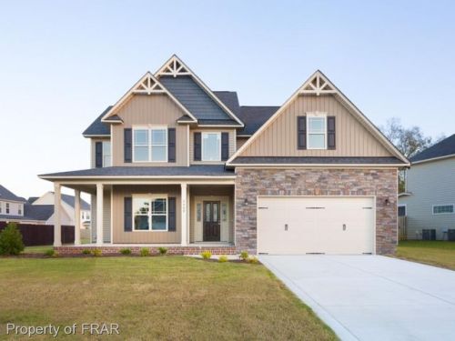 4409 Bunker Bay Ln, Parkton, NC 28371-7721