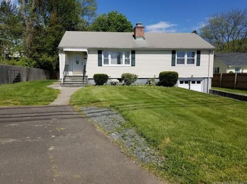 5424 Park Ave, Bridgeport, CT 06604-1021