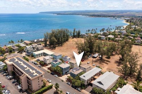 68085 Au St, Waialua HI  96791-9472 exterior