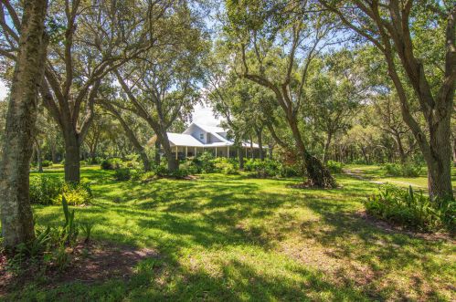 7855 66th Ave, Vero Beach FL  32967-5047 exterior