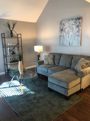 11806 Loma Dr, Whittier CA  90604-4221 exterior