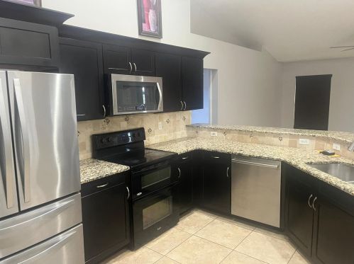 330 Log Dr, Fort Pierce FL  34953-7502 exterior