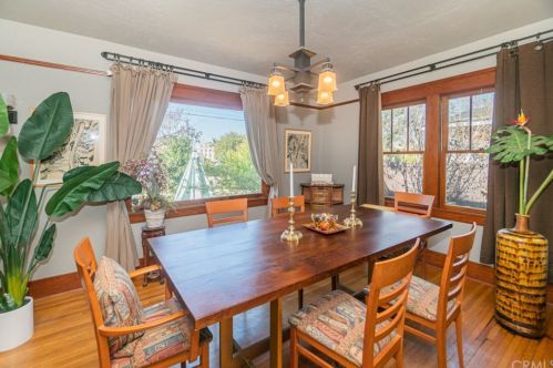 602 Newport Ave, Long Beach CA  90804-5122 exterior