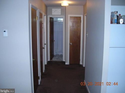 925 Main St, Lansdale PA  19446-1970 exterior