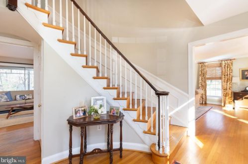3911 Heather Dr, Wilmington, DE 19807-2117