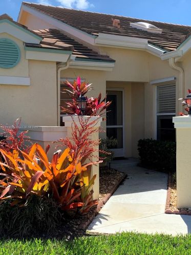 3784 Whispering Sound Dr, Palm City FL  34990-7734 exterior