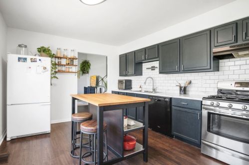 8034 Columbia Ave, Hammond IN  46321-1322 exterior