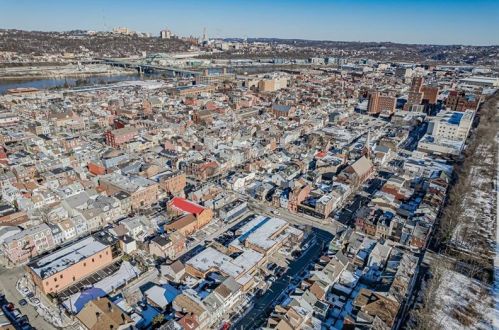 1808 Jane St, Pittsburgh, PA 15203-1814
