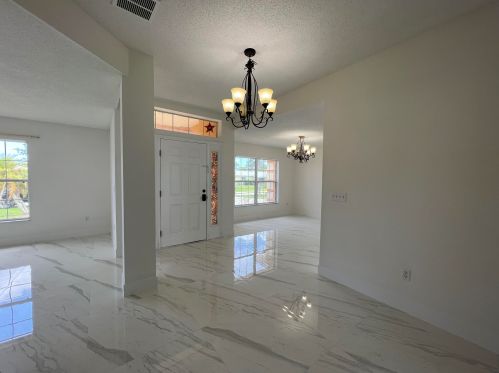 2358 Addison St, Fort Pierce FL  34984-5251 exterior