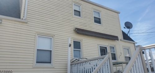 80 Avenel St, Avenel, NJ 07001-1750