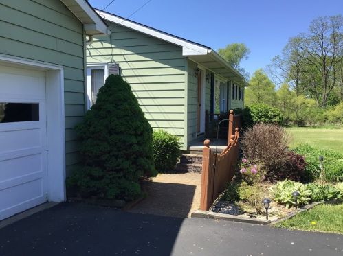 97 Donation Rd, Greenville, PA 16125-9772