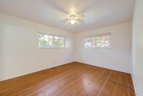 2415 Tamarisk Dr, Santa Rosa CA  95405-8435 exterior