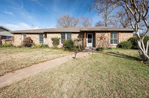 923 Cypress Dr, Allen, TX 75002-2024
