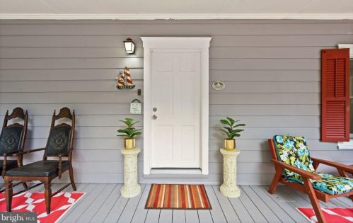 13188 Loyalty Rd, Leesburg VA  20176-6112 exterior