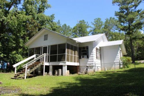 12763 Woodman Dr, Clarksville, FL 32430-2717